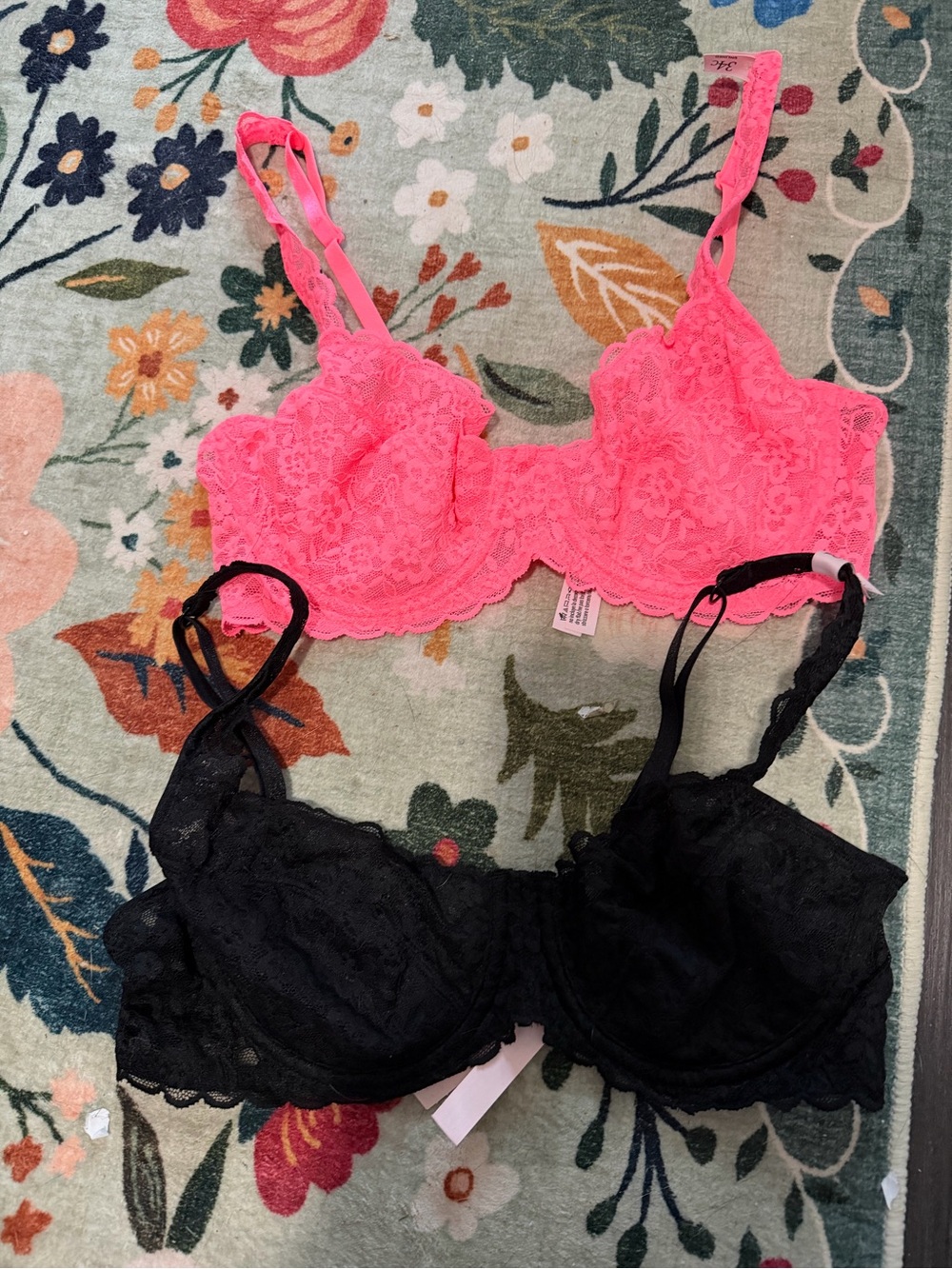 NWT Victoria’s Secret balconette bras